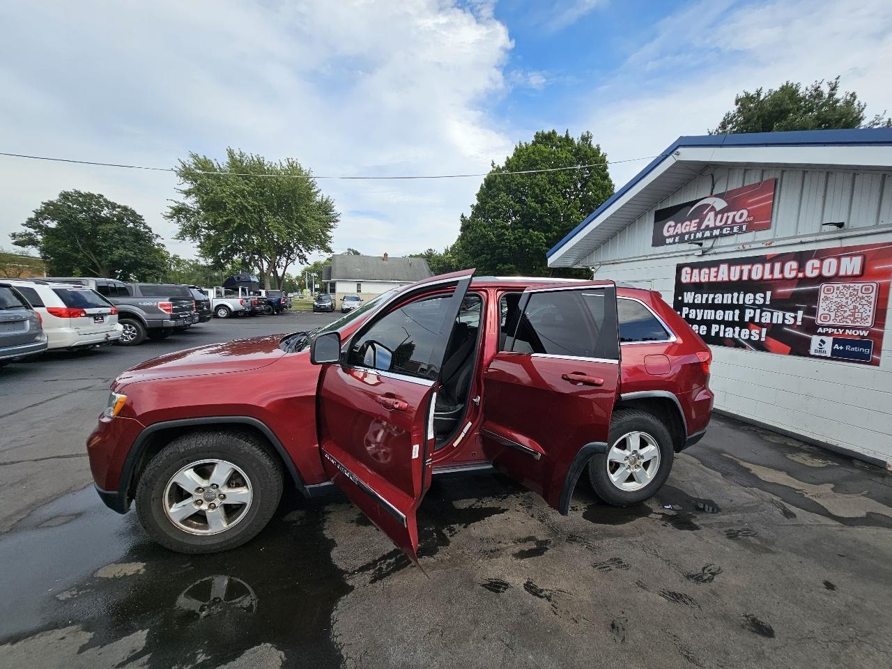 Jeep Grand Cherokee Laredo 4WD 2012