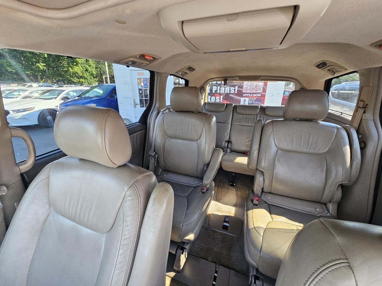 Toyota Sienna XLE FWD 2008