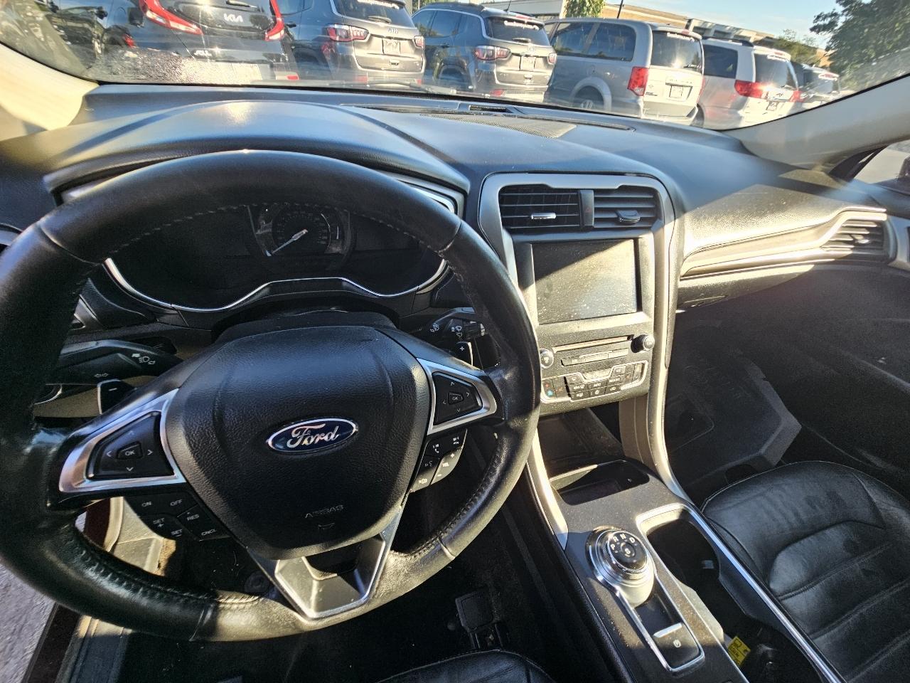 Ford Fusion SE 2017