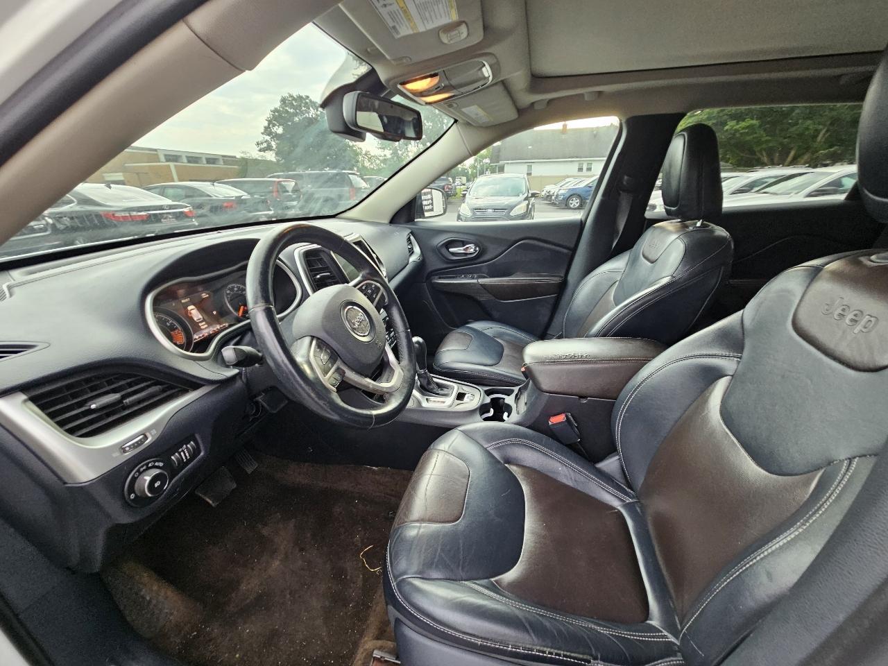 Jeep Cherokee Limited 4WD 2015
