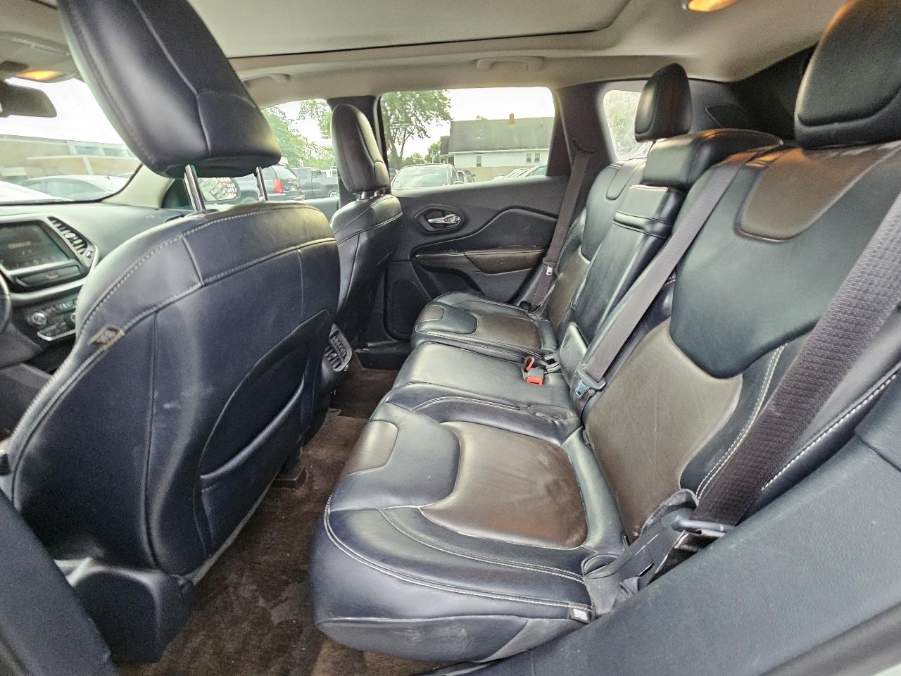 Jeep Cherokee Limited 4WD 2015