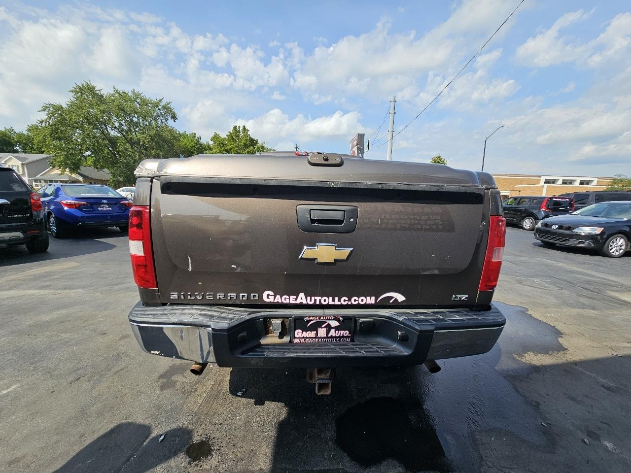 Chevrolet Silverado 1500 Work Truck Ext. Cab Std. Box 4WD 2008