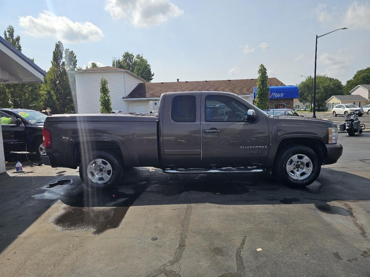 Chevrolet Silverado 1500 Work Truck Ext. Cab Std. Box 4WD 2008
