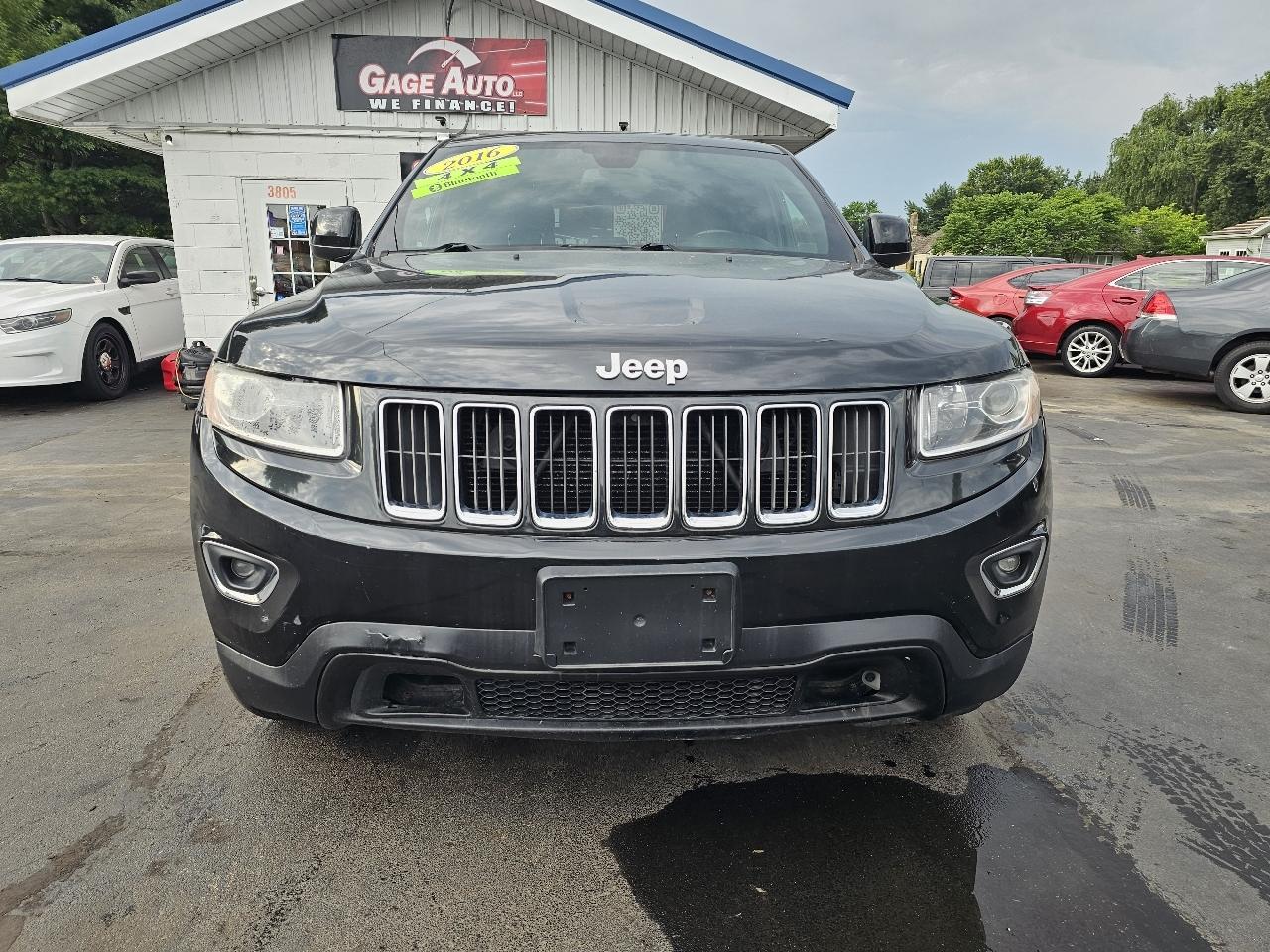 Jeep Grand Cherokee Laredo 4WD 2016