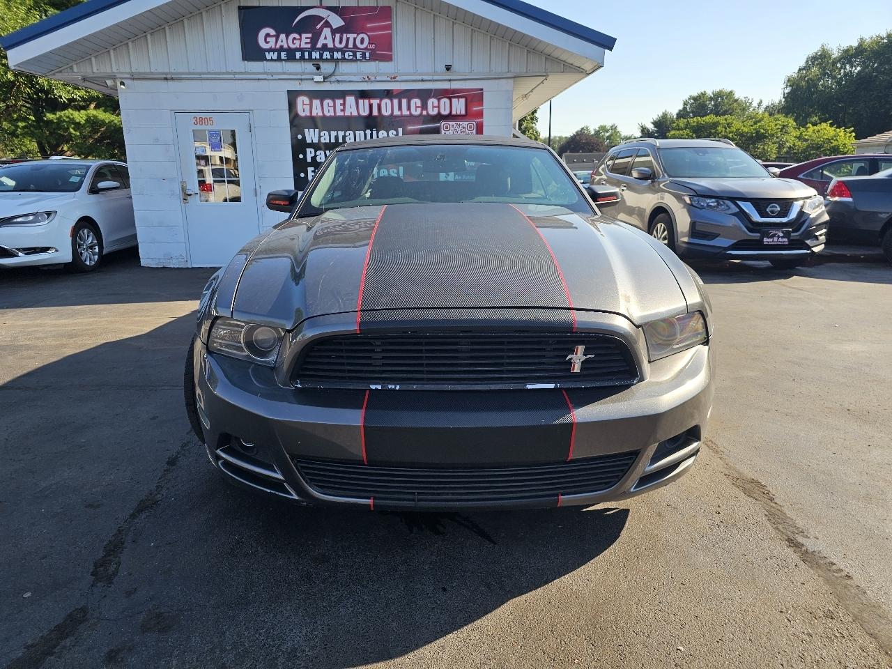 Ford Mustang V6 Convertible 2014