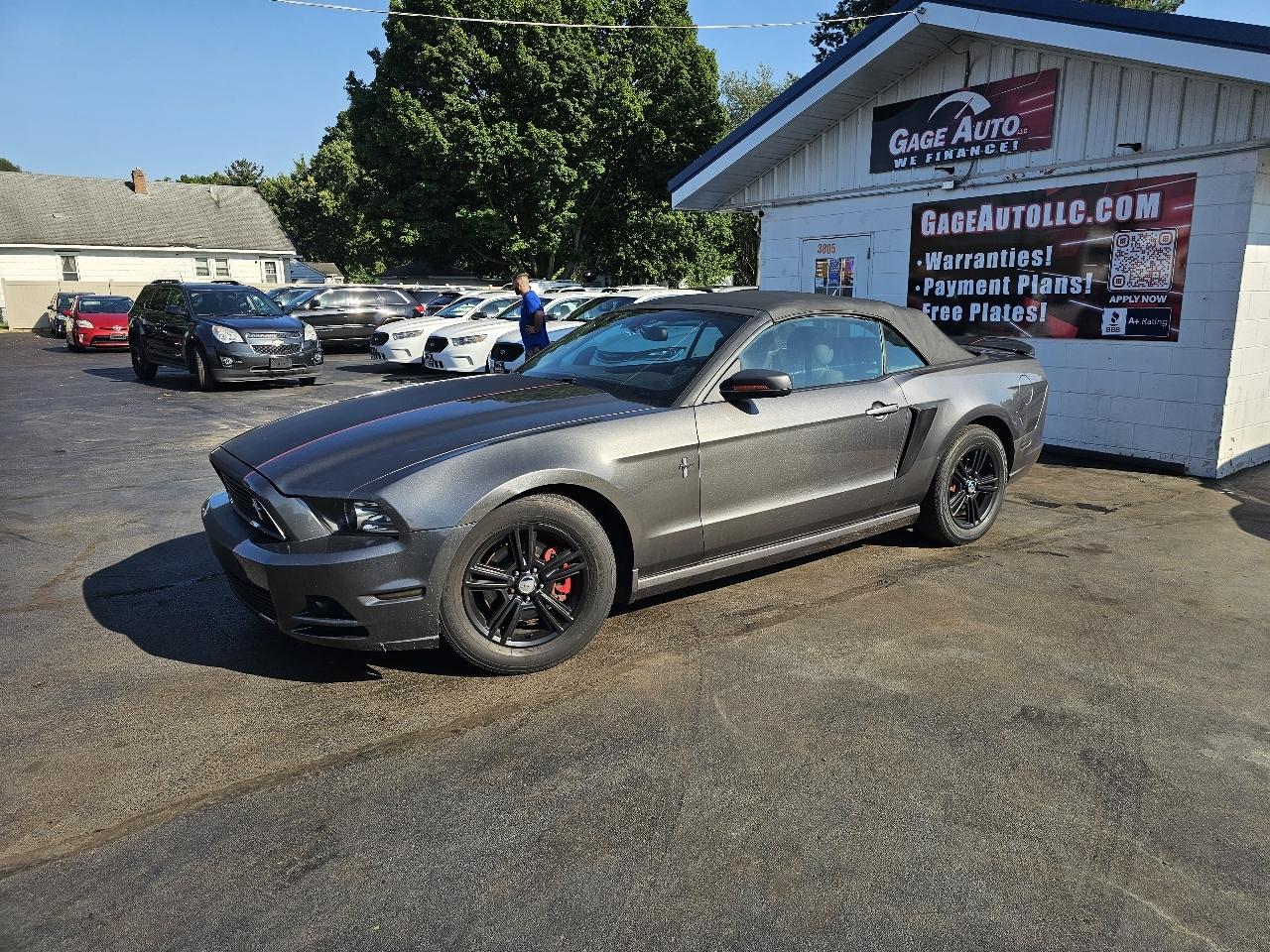 Ford Mustang V6 Convertible 2014