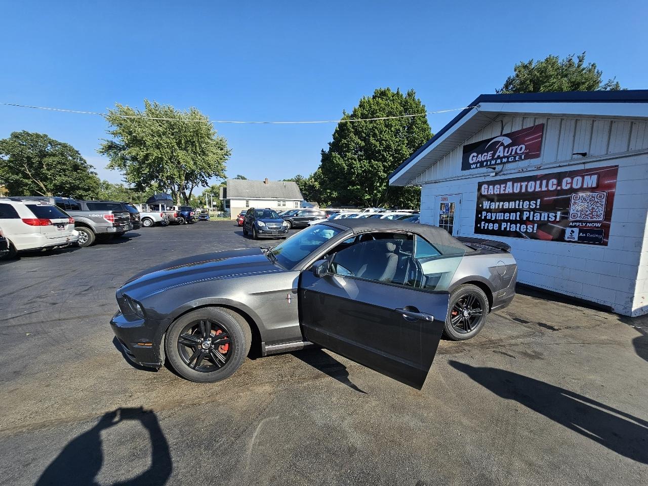 Ford Mustang V6 Convertible 2014