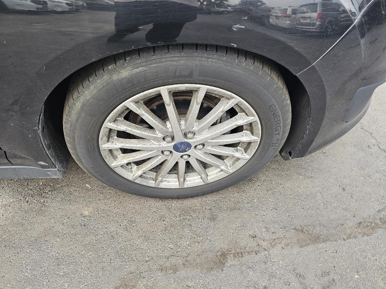 Ford C-Max Hybrid SE 2014