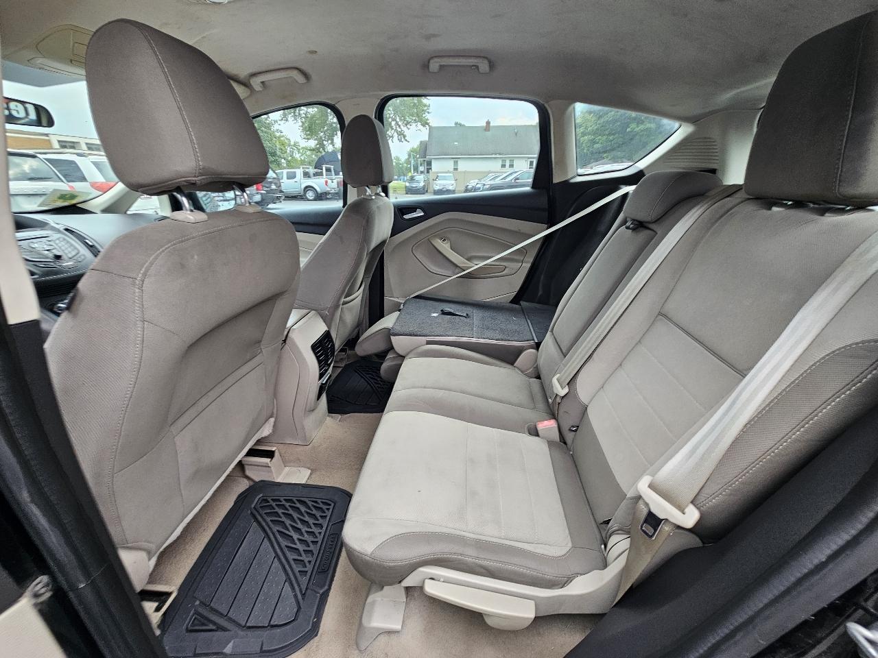 Ford C-Max Hybrid SE 2014