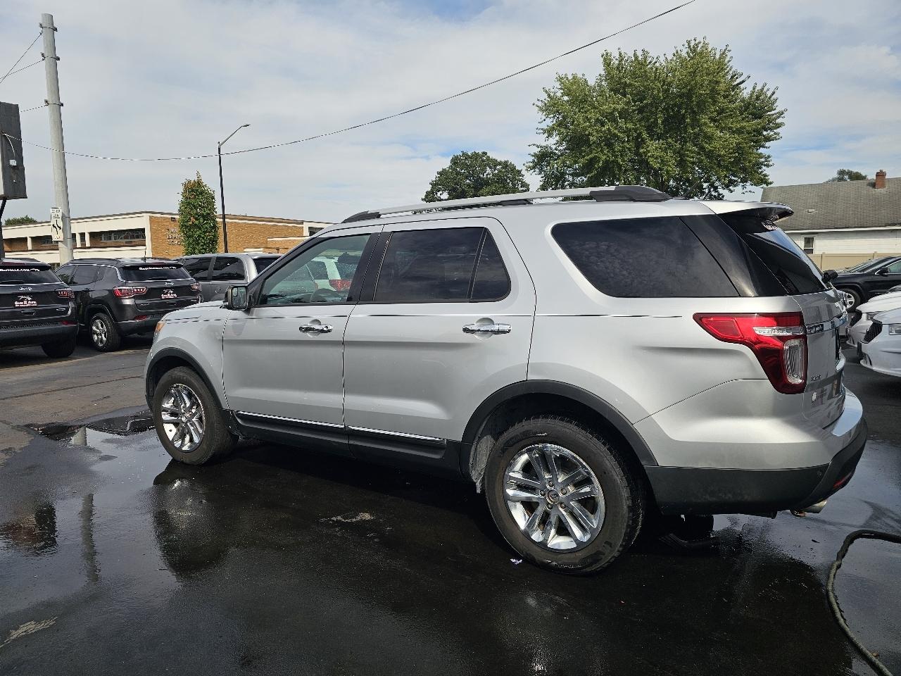 Ford Explorer XLT 4WD 2015
