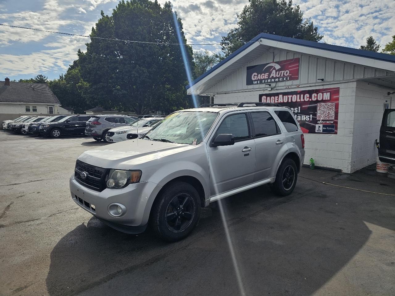 Ford Escape XLT FWD 2012