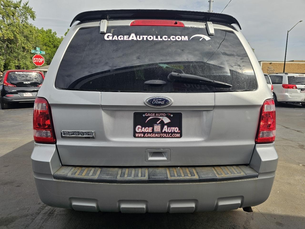 Ford Escape XLT FWD 2012