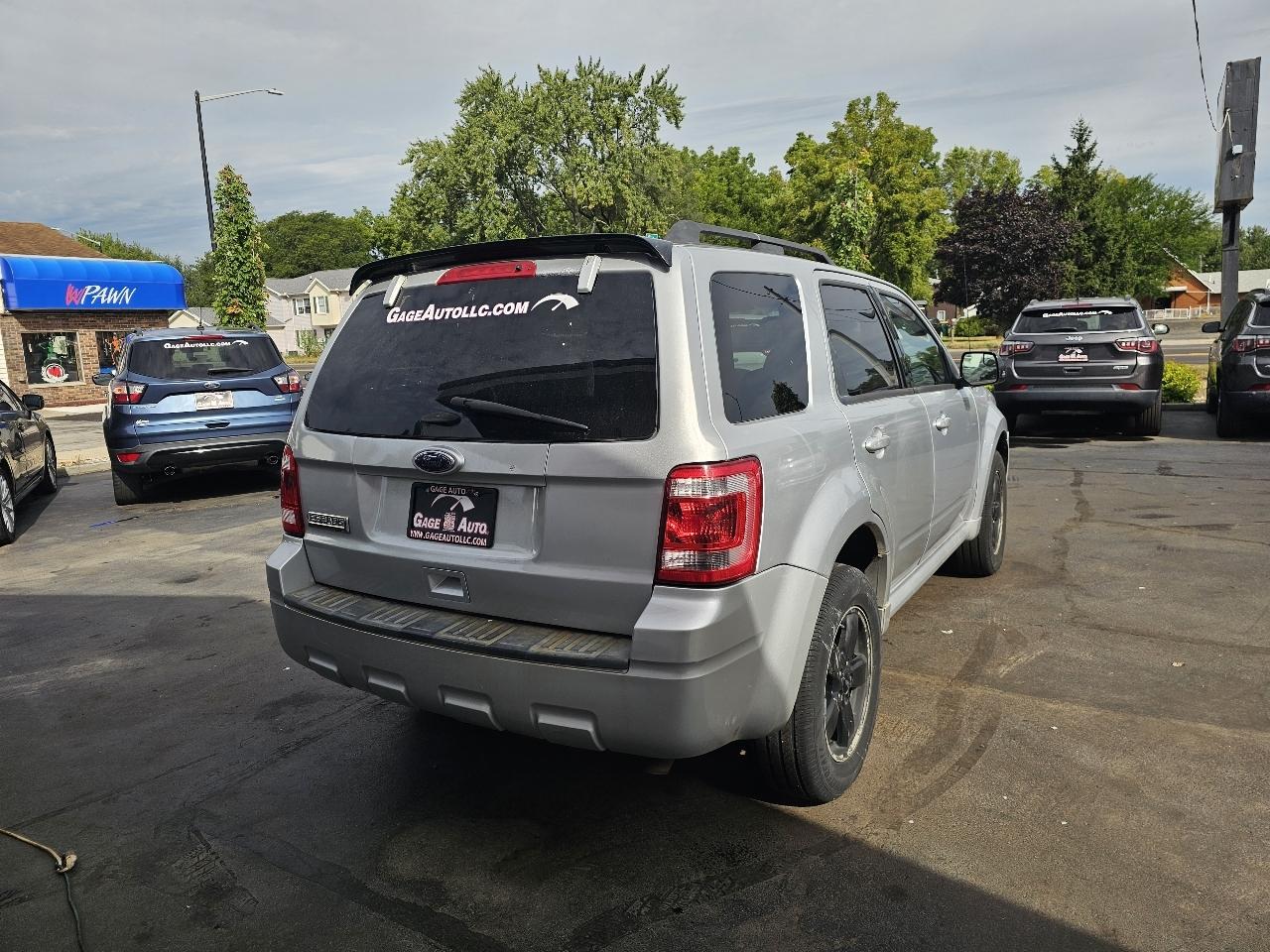Ford Escape XLT FWD 2012