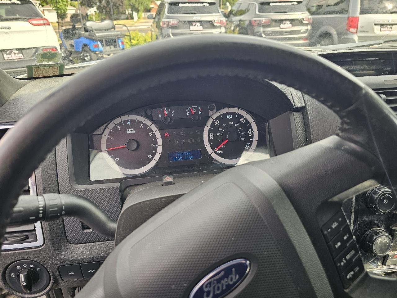 Ford Escape XLT FWD 2012