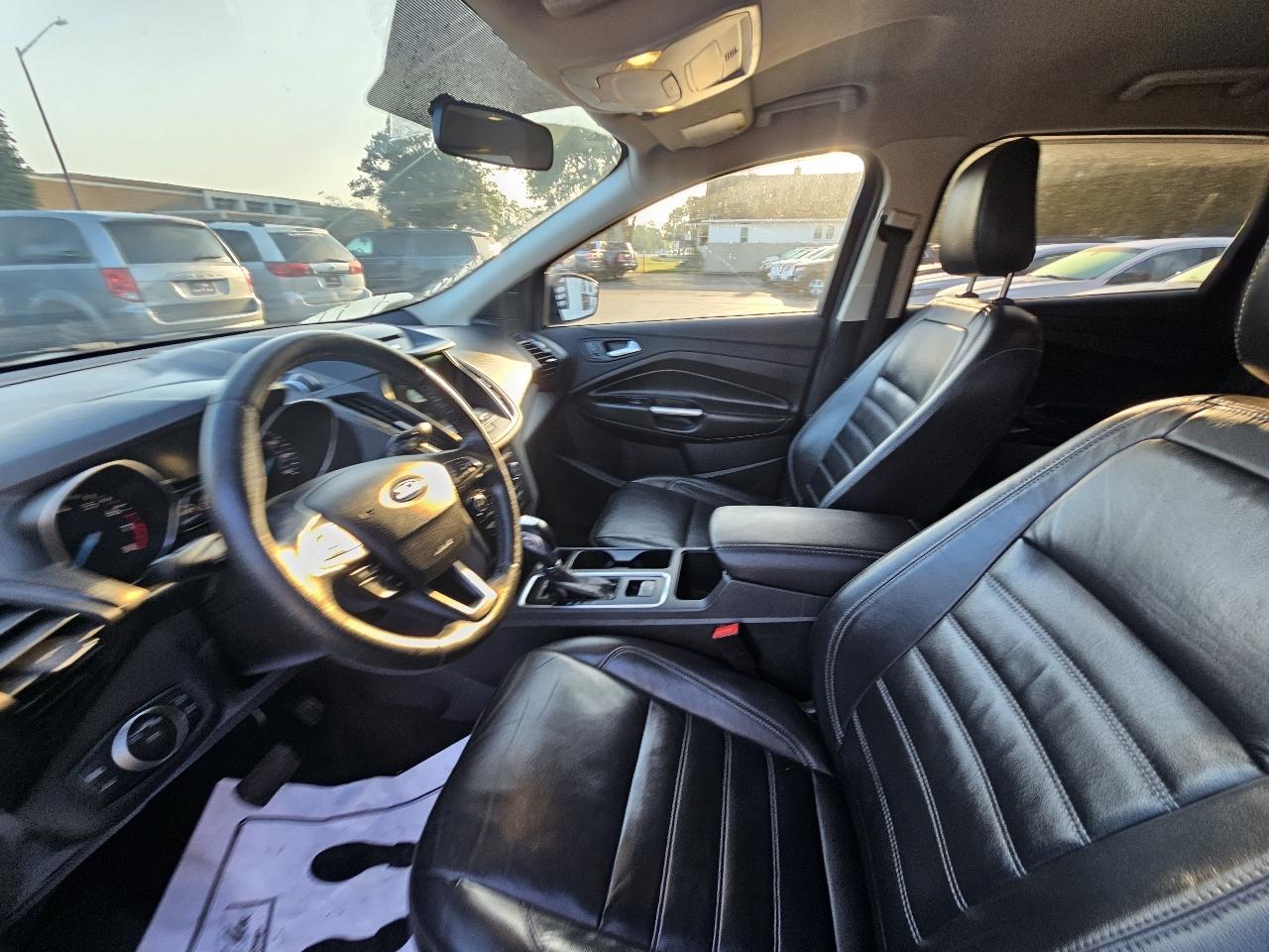 Ford Escape SEL 4WD 2018