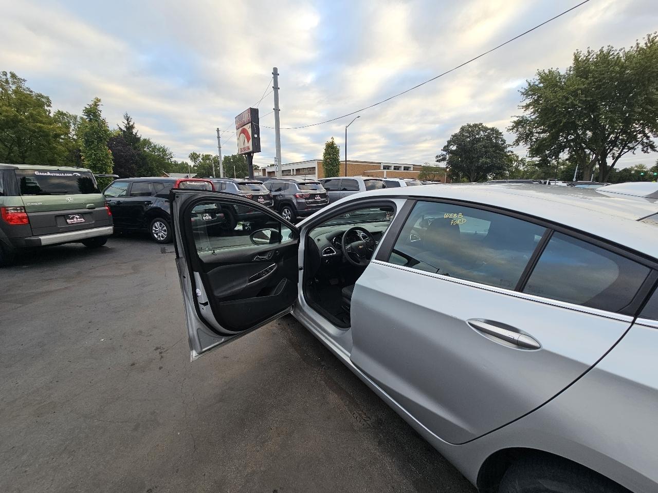 Chevrolet Cruze LT Auto 2017