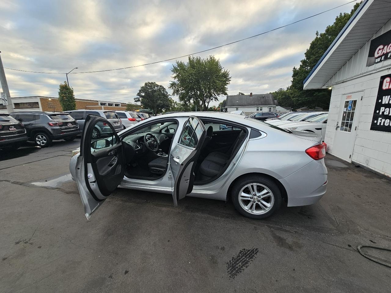 Chevrolet Cruze LT Auto 2017