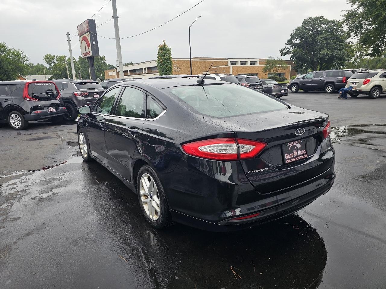 Ford Fusion SE 2014