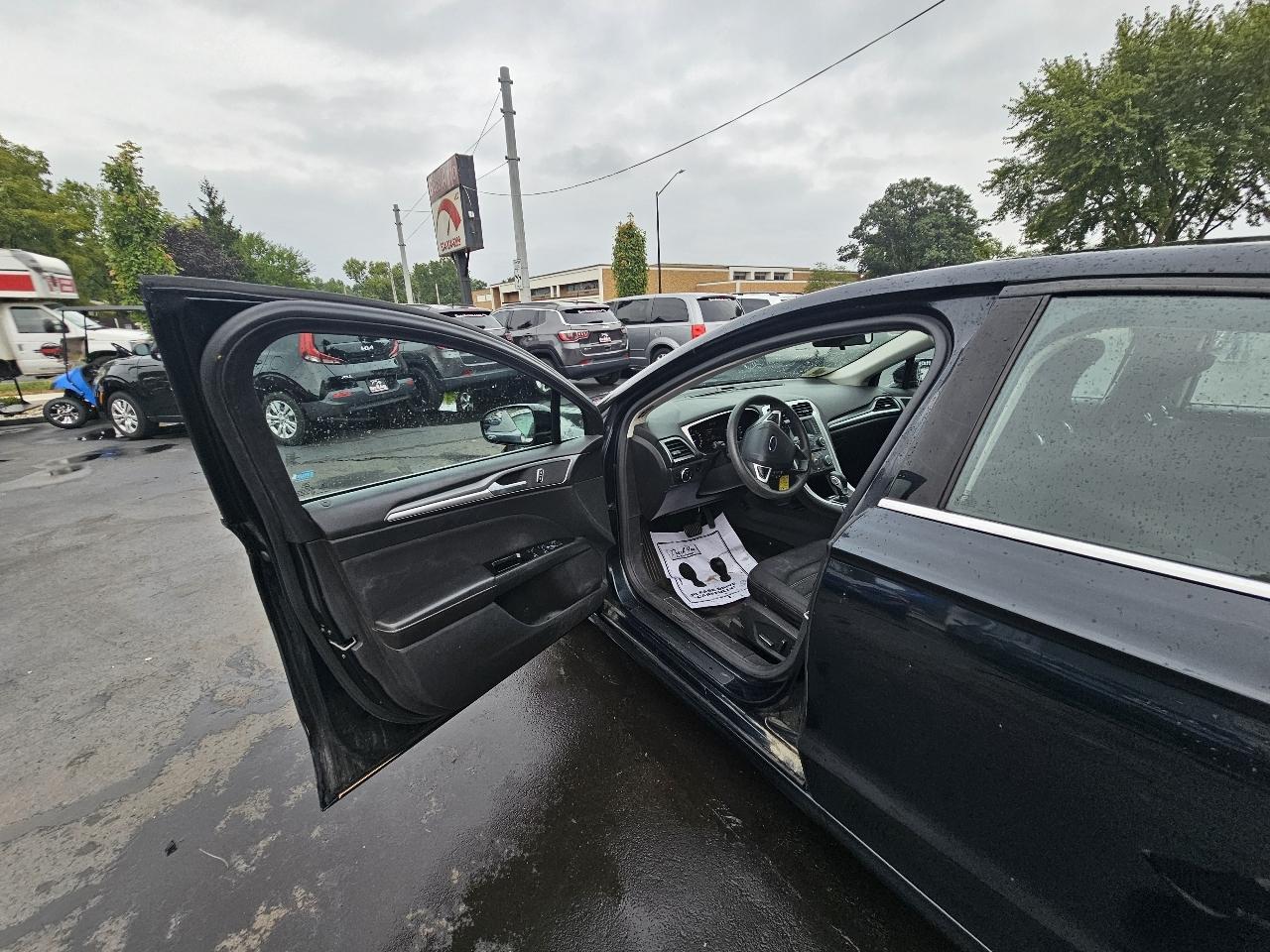 Ford Fusion SE 2014