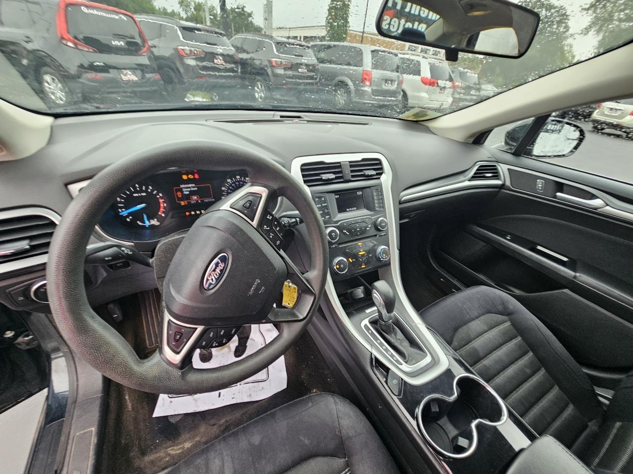 Ford Fusion SE 2014