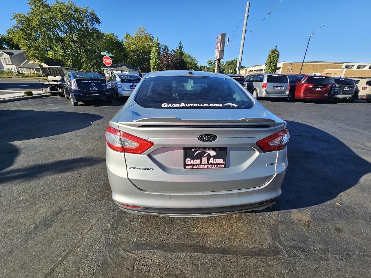 Ford Fusion SE 2016