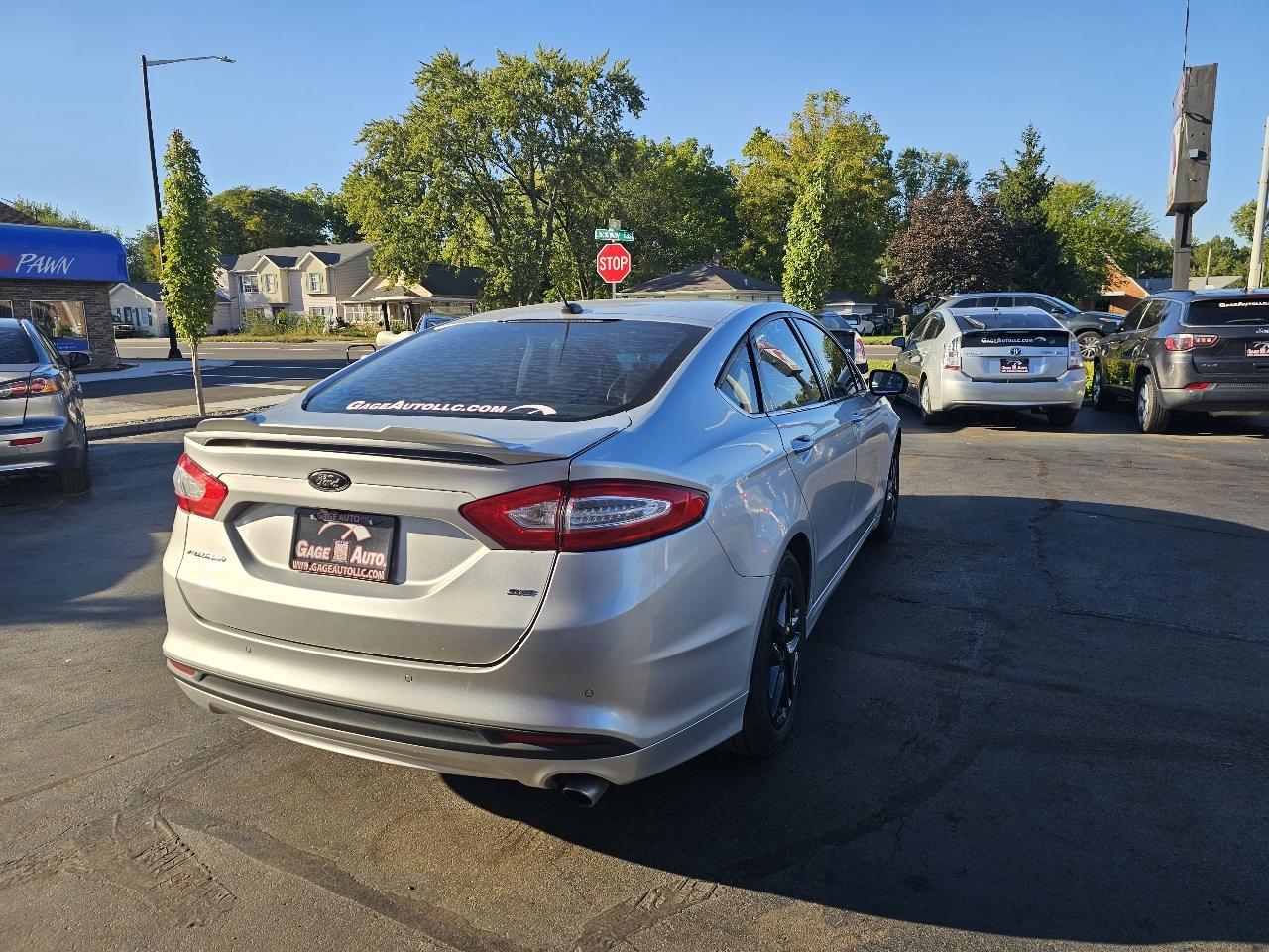 Ford Fusion SE 2016