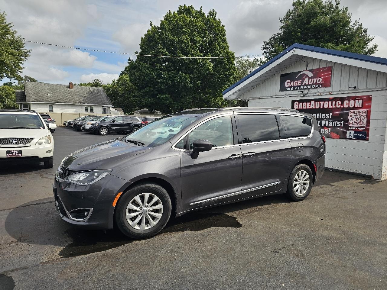 Chrysler Pacifica Touring-L 2017