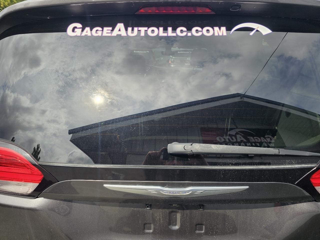 Chrysler Pacifica Touring-L 2017