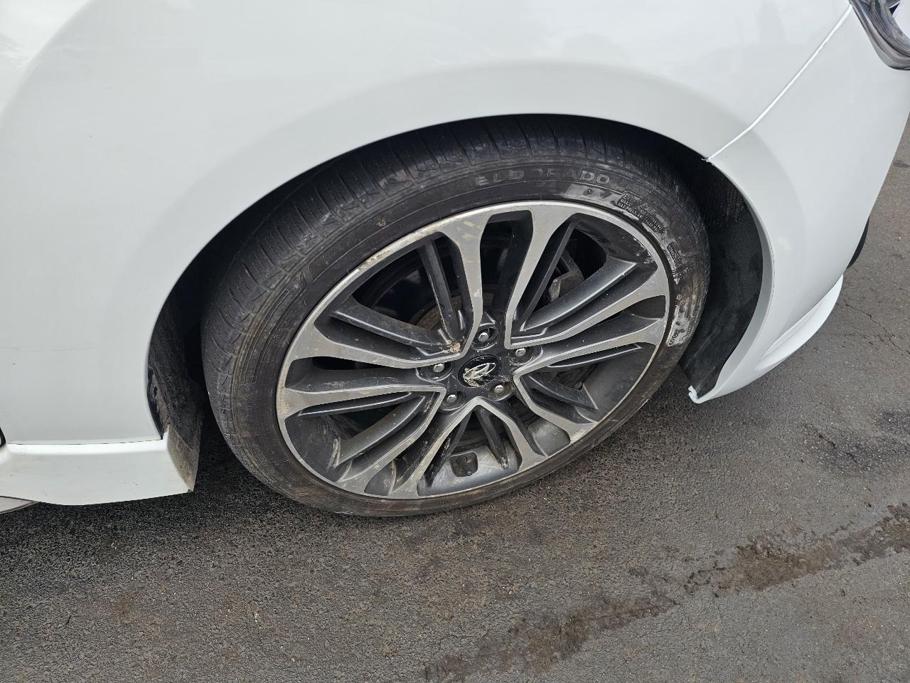 Hyundai Veloster Turbo 6MT 2016