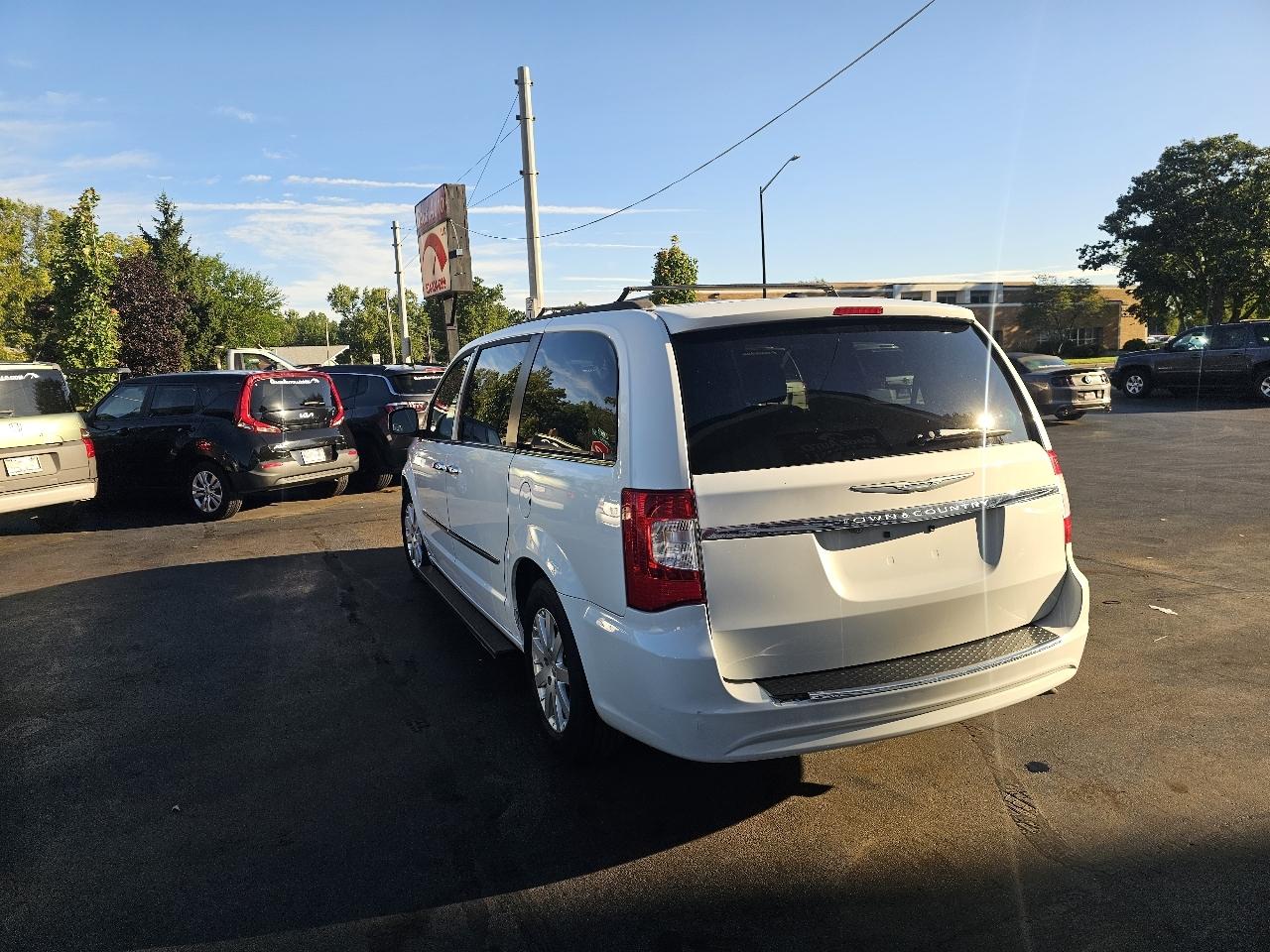 Chrysler Town & Country Touring 2015
