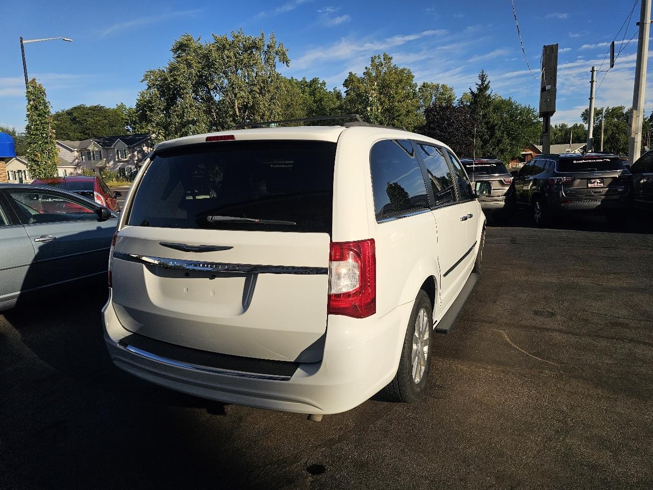 Chrysler Town & Country Touring 2015