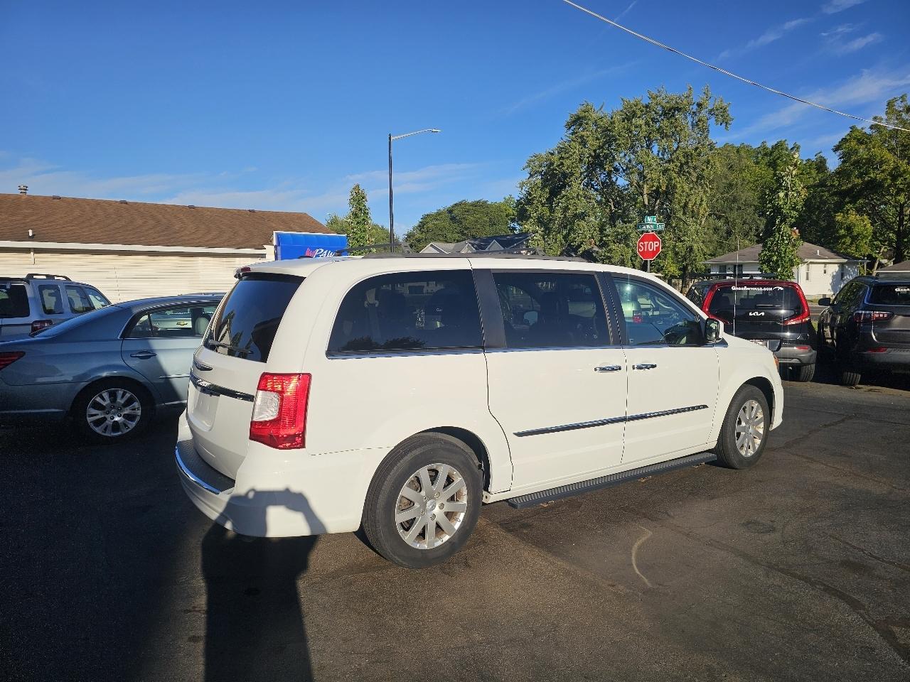 Chrysler Town & Country Touring 2015