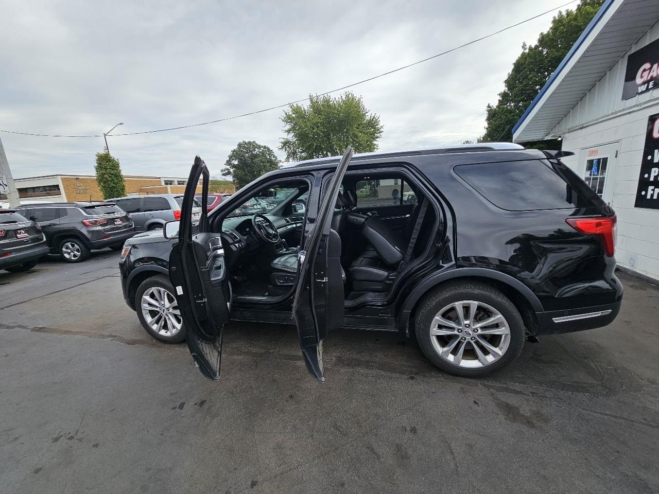 Ford Explorer Limited 4WD 2018