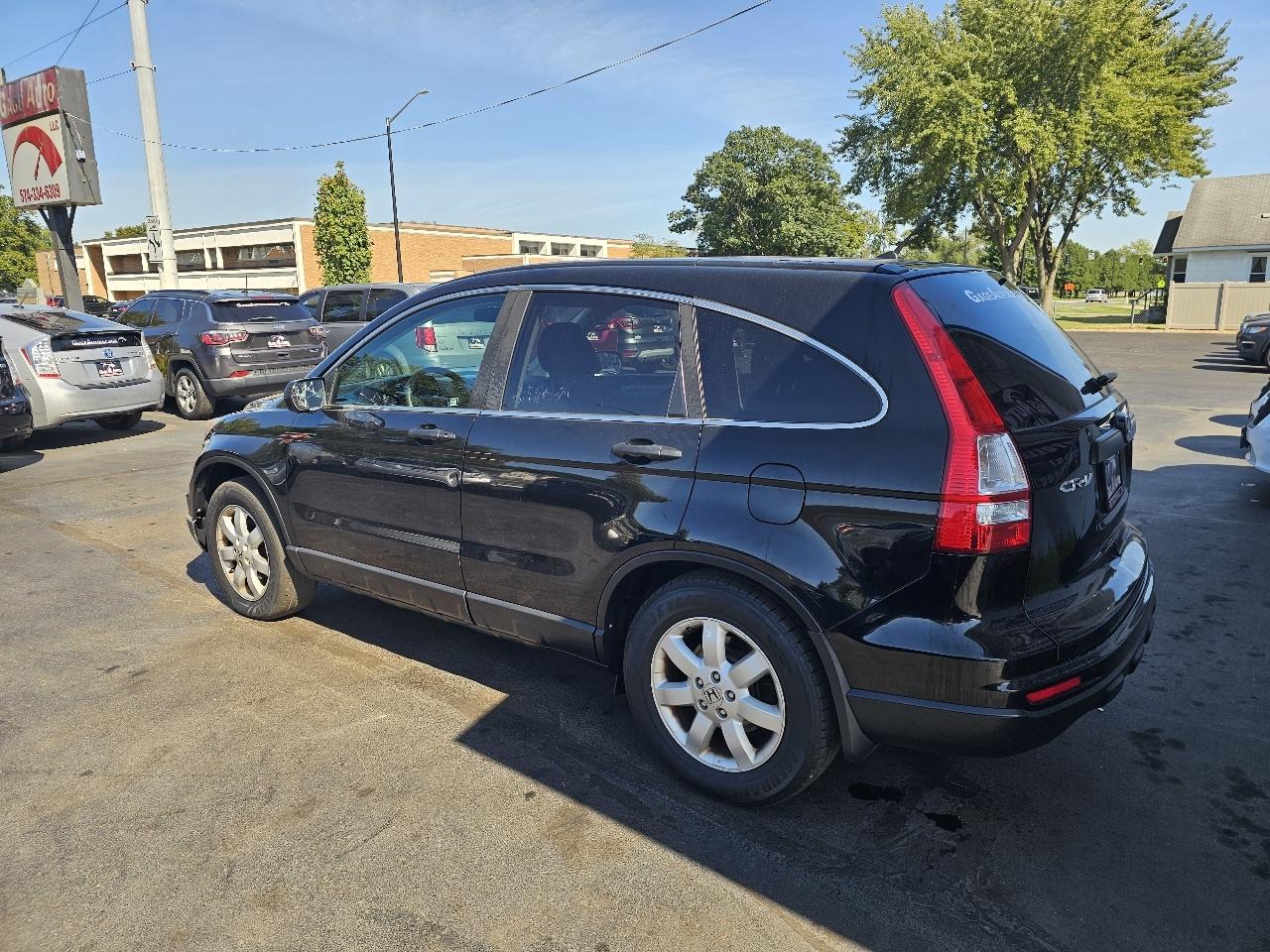 Honda CR-V SE 4WD 5-Speed AT 2011