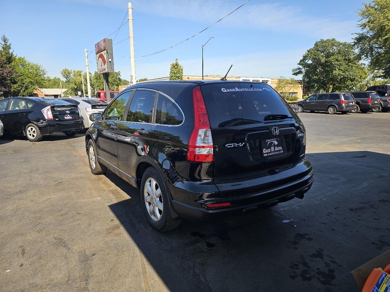 Honda CR-V SE 4WD 5-Speed AT 2011