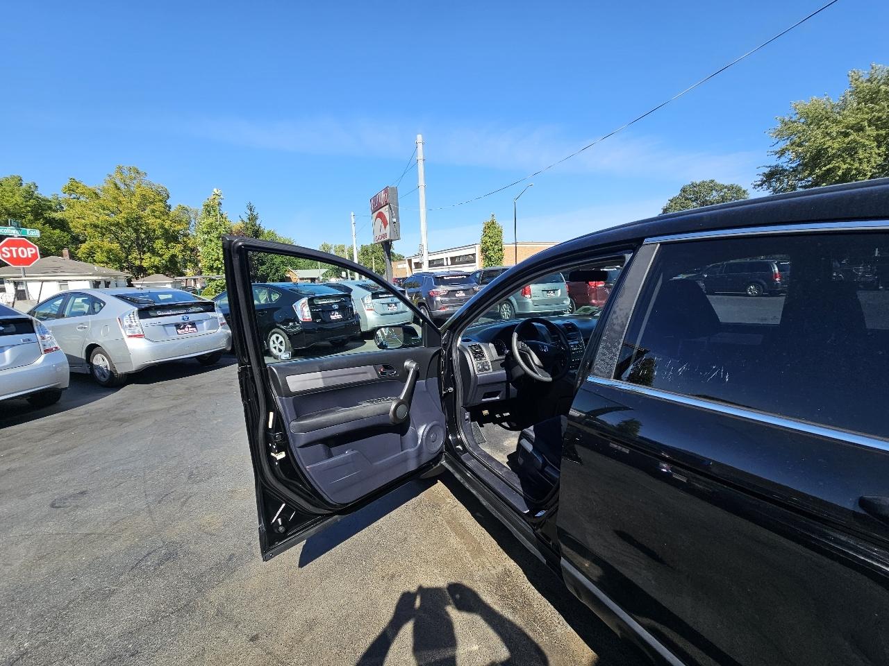 Honda CR-V SE 4WD 5-Speed AT 2011