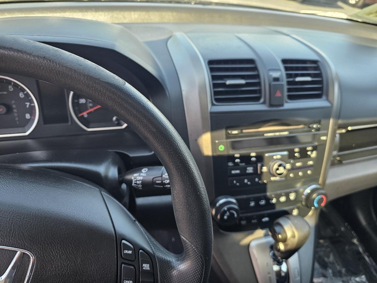 Honda CR-V SE 4WD 5-Speed AT 2011