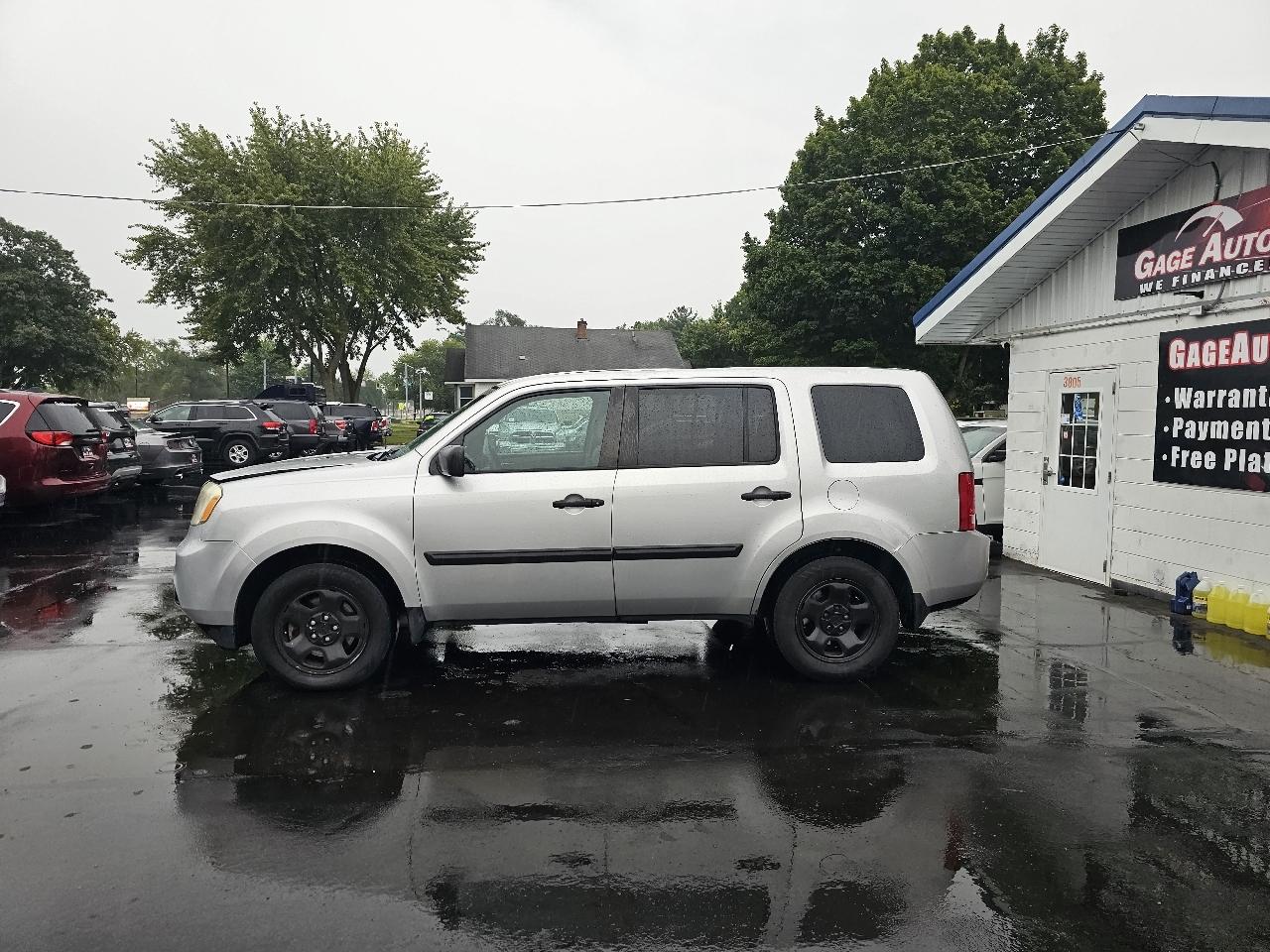 Honda Pilot LX 2WD 5-Spd AT 2015
