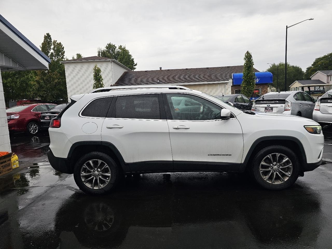 Jeep Cherokee Latitude Plus 4WD 2019