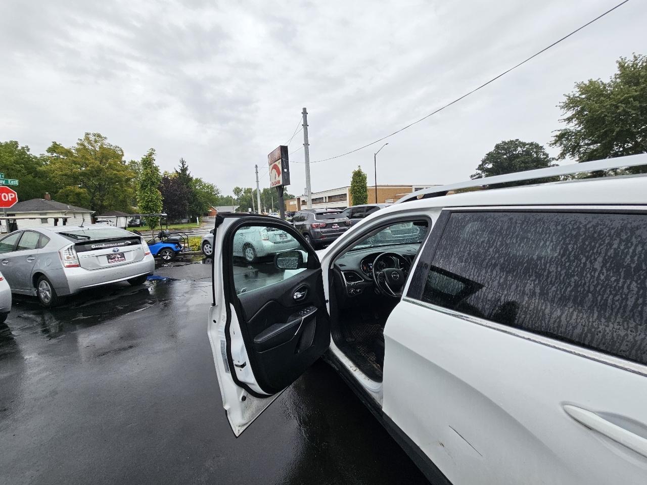 Jeep Cherokee Latitude Plus 4WD 2019