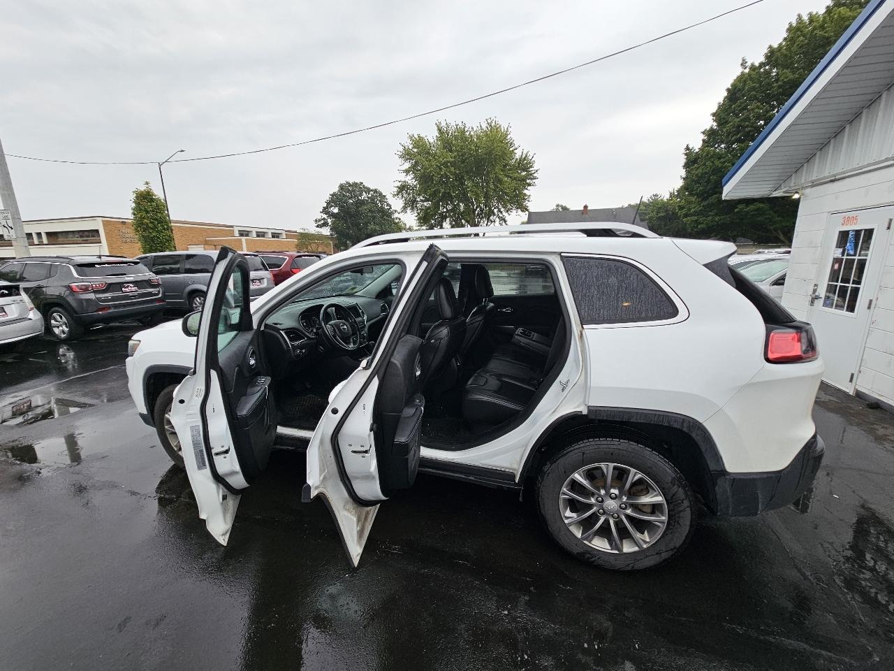 Jeep Cherokee Latitude Plus 4WD 2019
