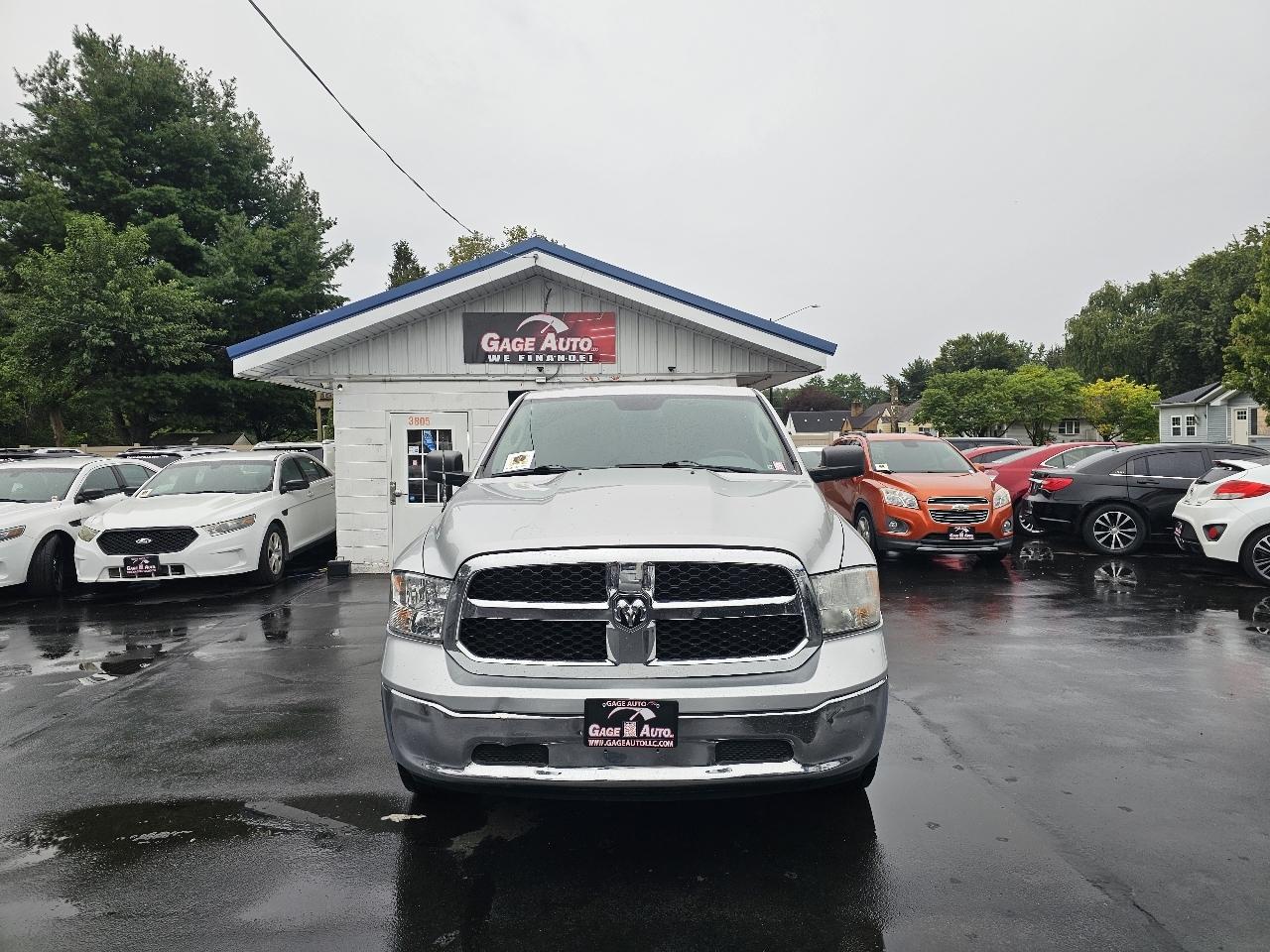 RAM 1500 SLT Crew Cab SWB 4WD 2016