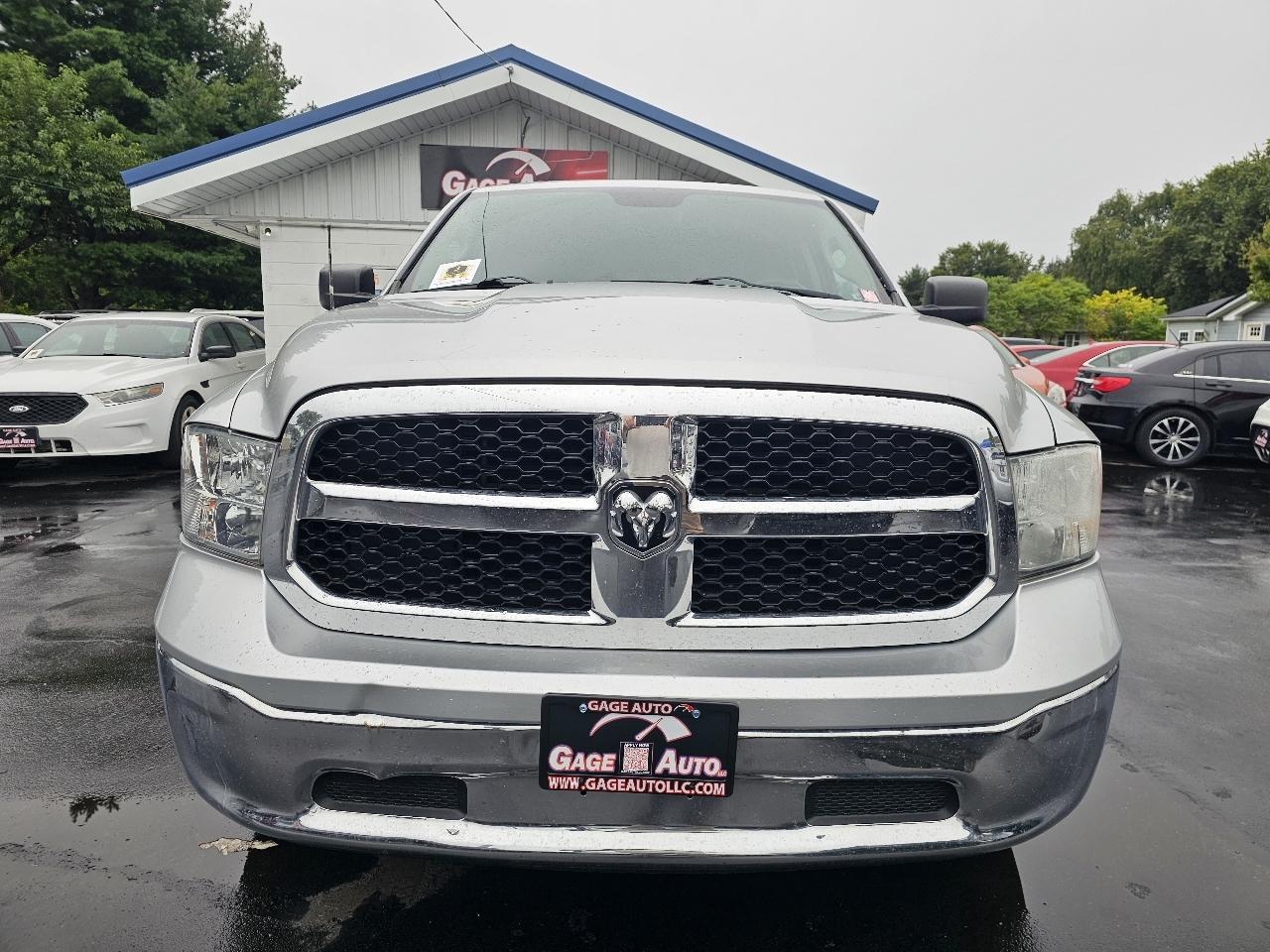RAM 1500 SLT Crew Cab SWB 4WD 2016