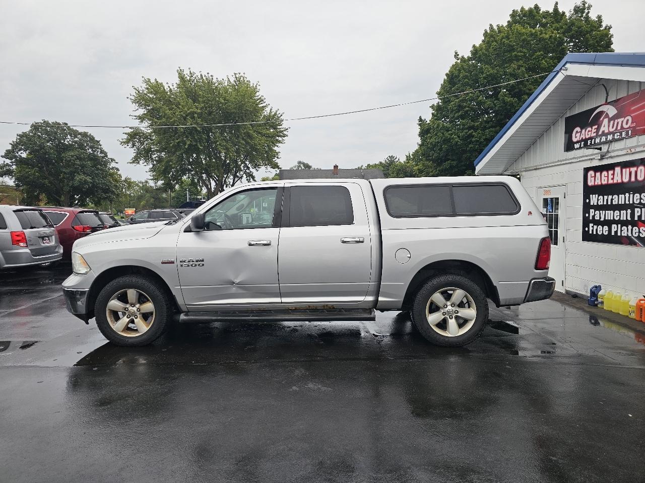 RAM 1500 SLT Crew Cab SWB 4WD 2016