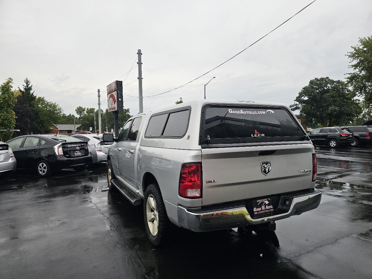 RAM 1500 SLT Crew Cab SWB 4WD 2016