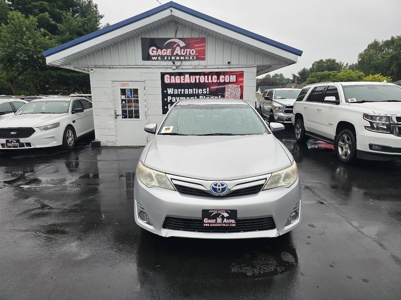 Toyota Camry Hybrid LE 2014