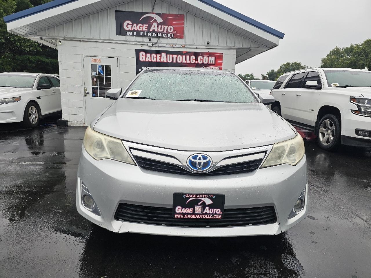 Toyota Camry Hybrid LE 2014