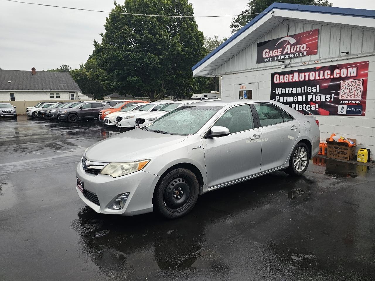 Toyota Camry Hybrid LE 2014