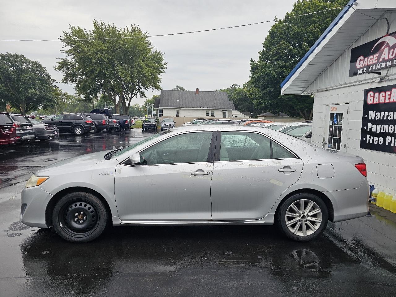 Toyota Camry Hybrid LE 2014