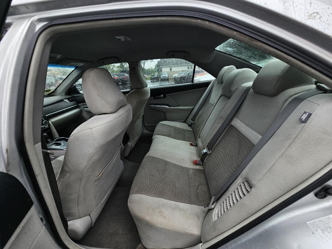 Toyota Camry Hybrid LE 2014
